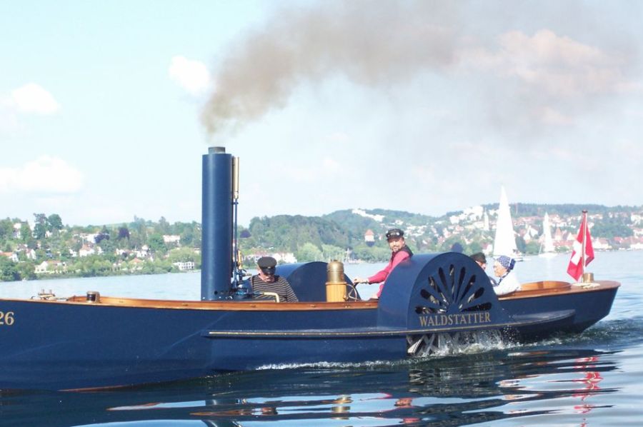 Dampfboot Waldstätter - Bild 1