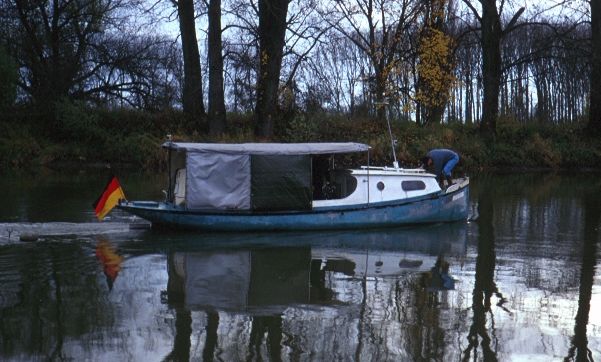 steam boat: Emma by Rainer Radow