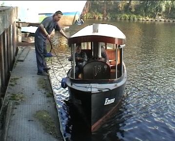 steam boat: Emma by Rainer Radow