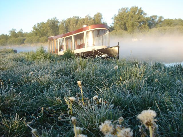 steam boat: Emma by Rainer Radow