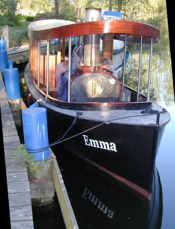 steam boat: Emma by Rainer Radow