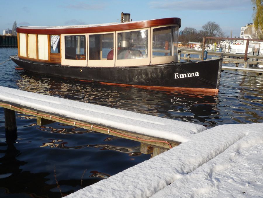 Dampfboot: Emma by Rainer Radow