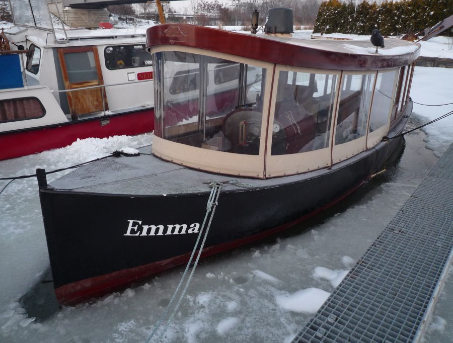 Steam Boat Emma by Rainer Radow